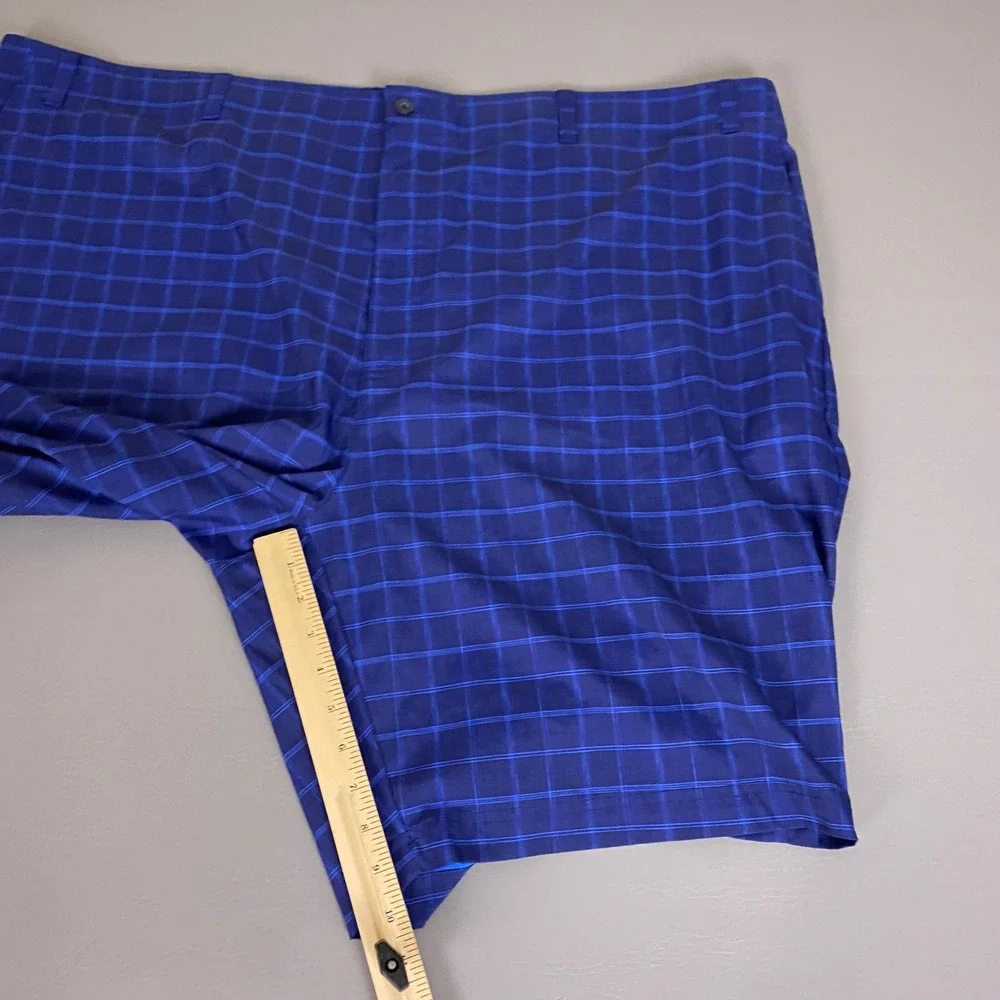 Ben Hogan Golf Shorts Men's Size 52 Blue Plaid Performance Stretch Waist